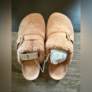 NWT J. Crew Tan Fuzzy Clogs Cork Suede Fleece
